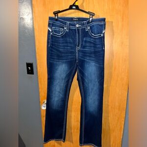 Boot cut jeans